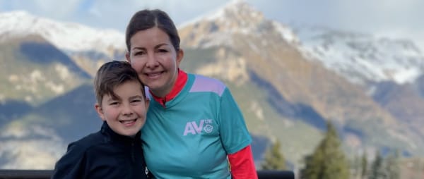Mum's iconic challenge as a thanks for allowing her son to follow his dreams